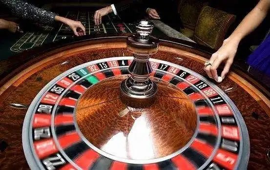 Pengalaman menonton Champions League dengan akses slot Aviator dan Sweet Bonanza di dktoto